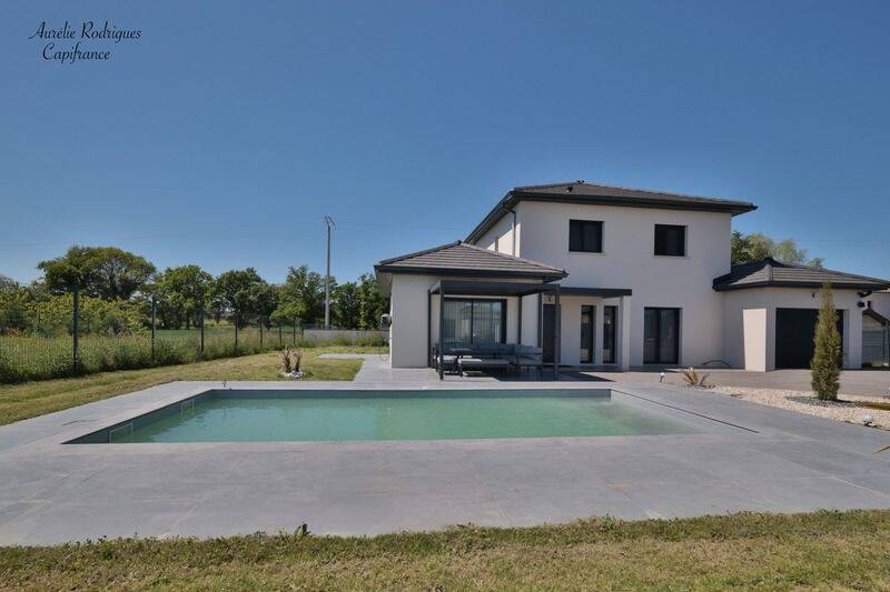 Maison 6 pièces 150 m² · à Replonges · 150 m² · 449 000 €
