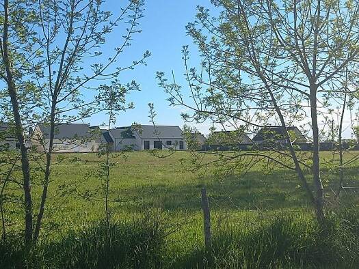 Terrain constructible viabilisé à vendre 67 000 € 312 m² de terrain Druye 37190