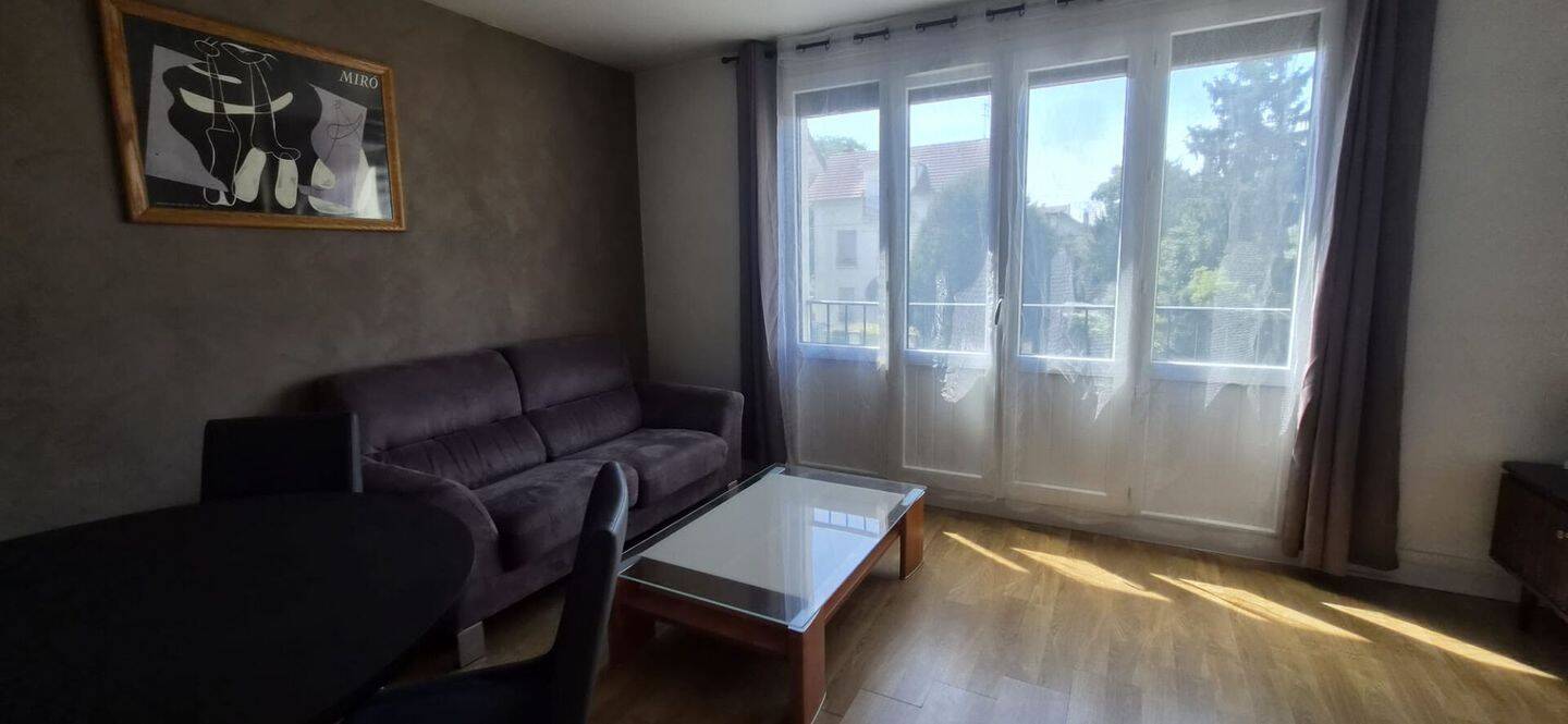 Appartement 2 pièces 48 m² · à Saint-Maur-des-Fossés · 48,5 m² · 1 250 €/mois