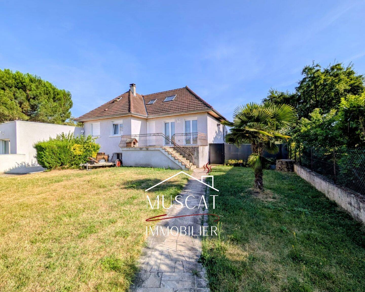 Maison 7 pièces 175 m² · à Chassieu · 174,7 m² · 650 000 €