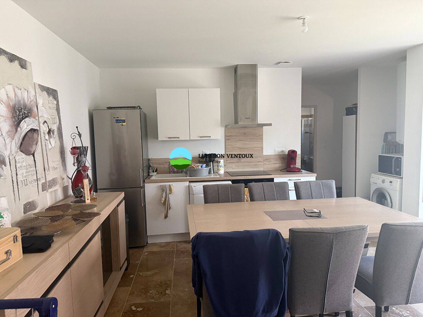 Appartement 3 pièces 62 m² · à Caromb · 62 m² · 727 €