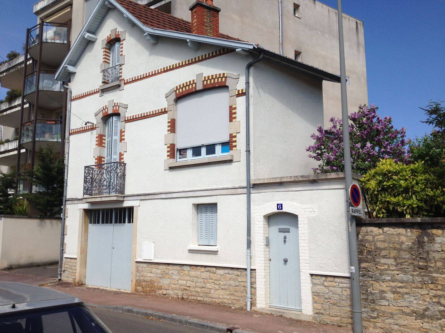 Maison 5 pièces 90 m² · à Dijon · 90 m² · 370 000 €