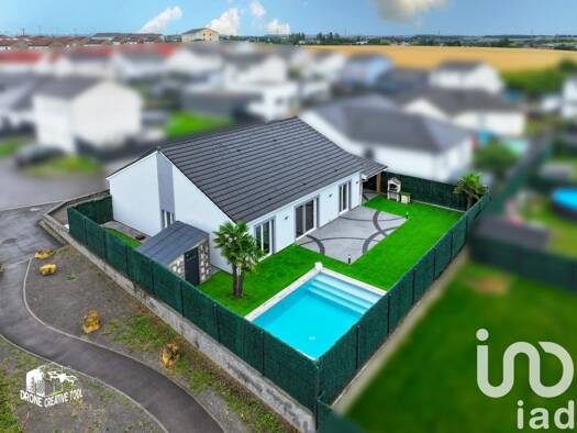 Maison de plain-pied à vendre 347 000 € 6 pièces 3 chambres 127 m² 514 m² de terrain Centre-Gare Homécourt 54310