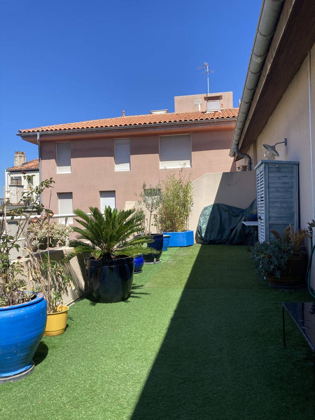 Appartement 4 pièces 94 m² · à Marseille 7ème Arrondissement · 93,8 m² · 1 950 €