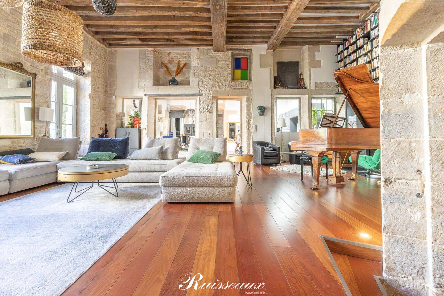 Appartement 7 pièces 216 m² · à Dijon · 215,8 m² · 995 000 €