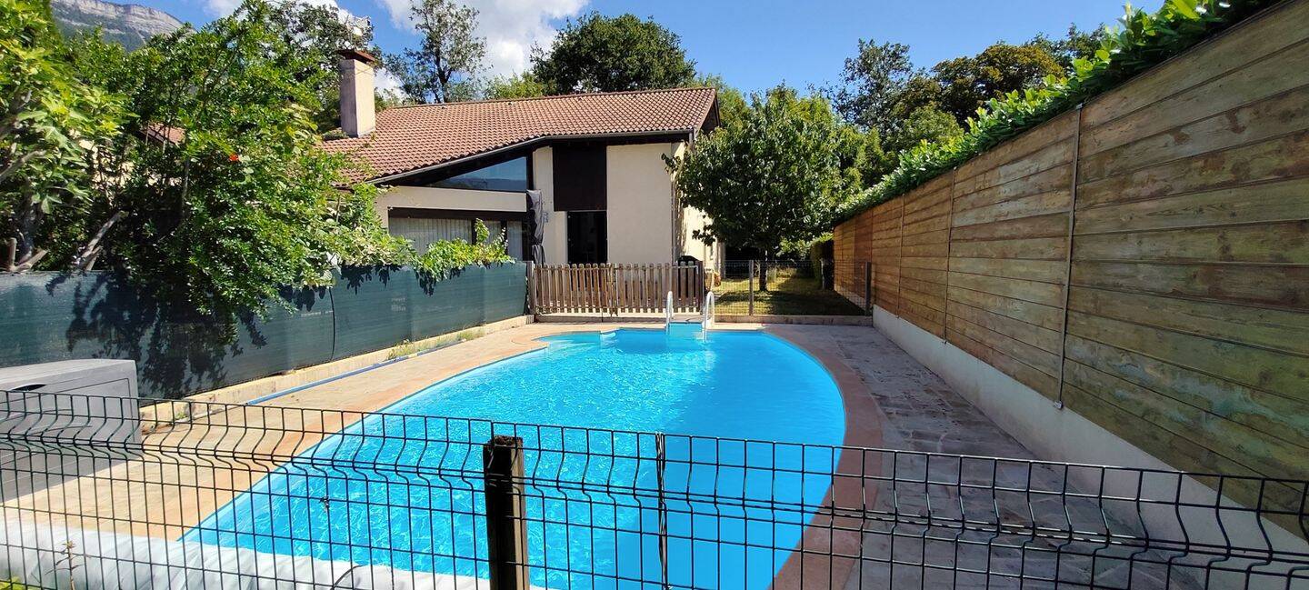 Maison 7 pièces 166 m² · à Montbonnot-Saint-Martin · 166,3 m² · 685 000 €