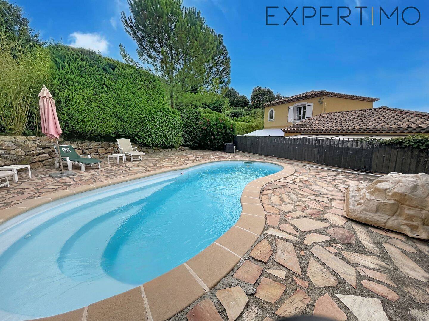 Maison 7 pièces 135 m² · à Carcès · 135 m² · 485 000 €