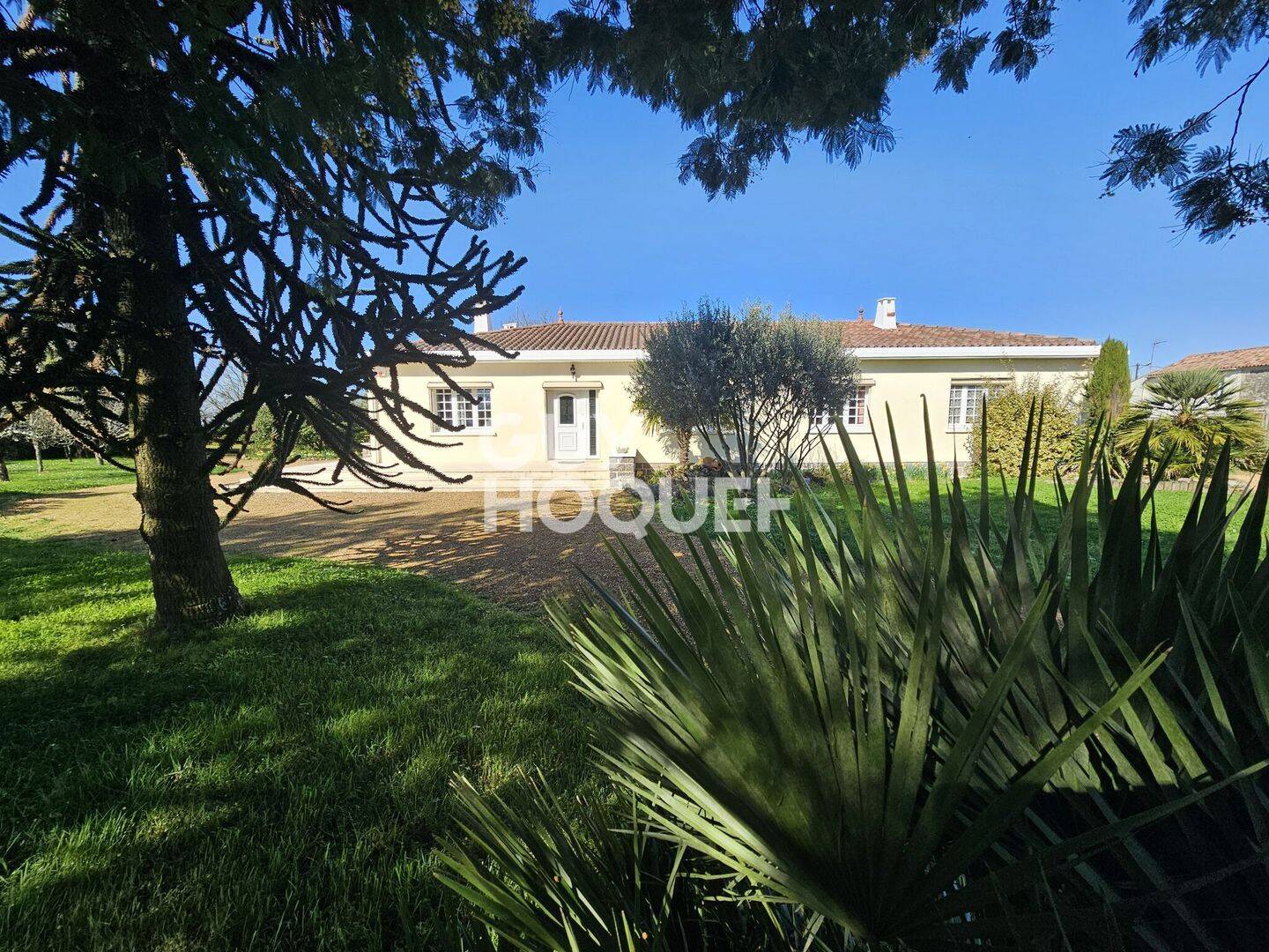 Maison 5 pièces 181 m² · à Pissotte · 180,7 m² · 242 400 €
