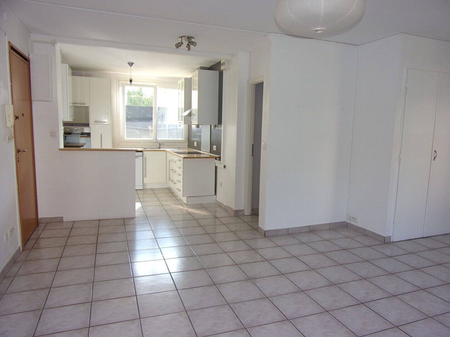 Appartement 5 pièces 81 m² · à Lyon 5ème Arrondissement · 81,1 m² · 305 263 €