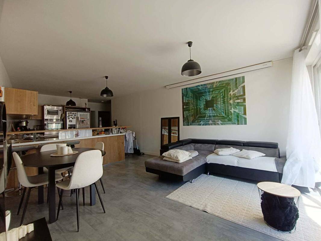 Appartement 3 pièces 70 m² · à Istres · 70 m² · 210 000 €
