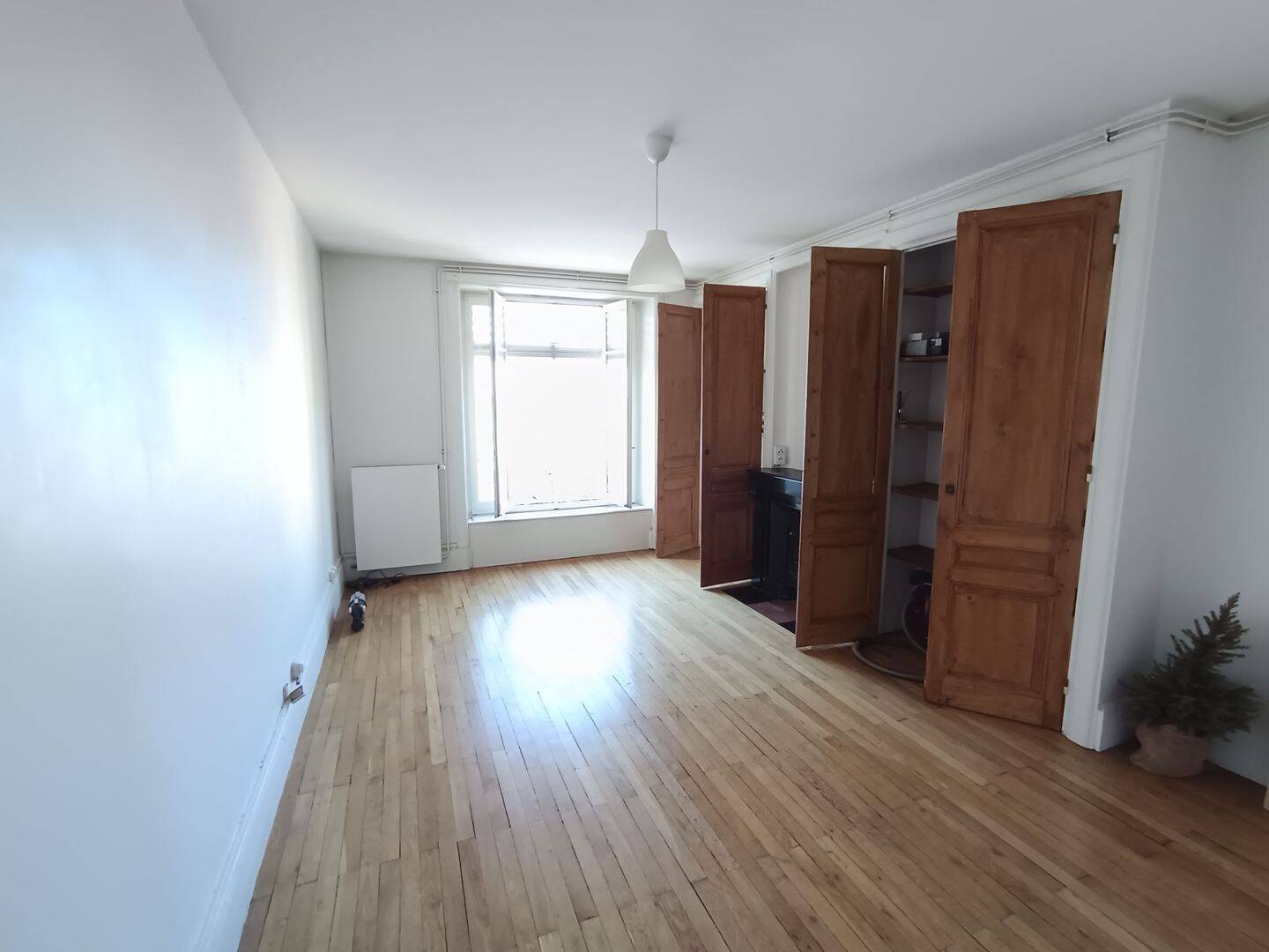 Appartement 1 pièce 55 m² · à Villeurbanne · 55 m² · 806 €