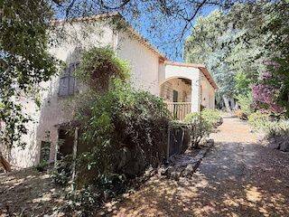 Maison 6 pièces 156 m² · à Alata · 156 m² · 550 000 €