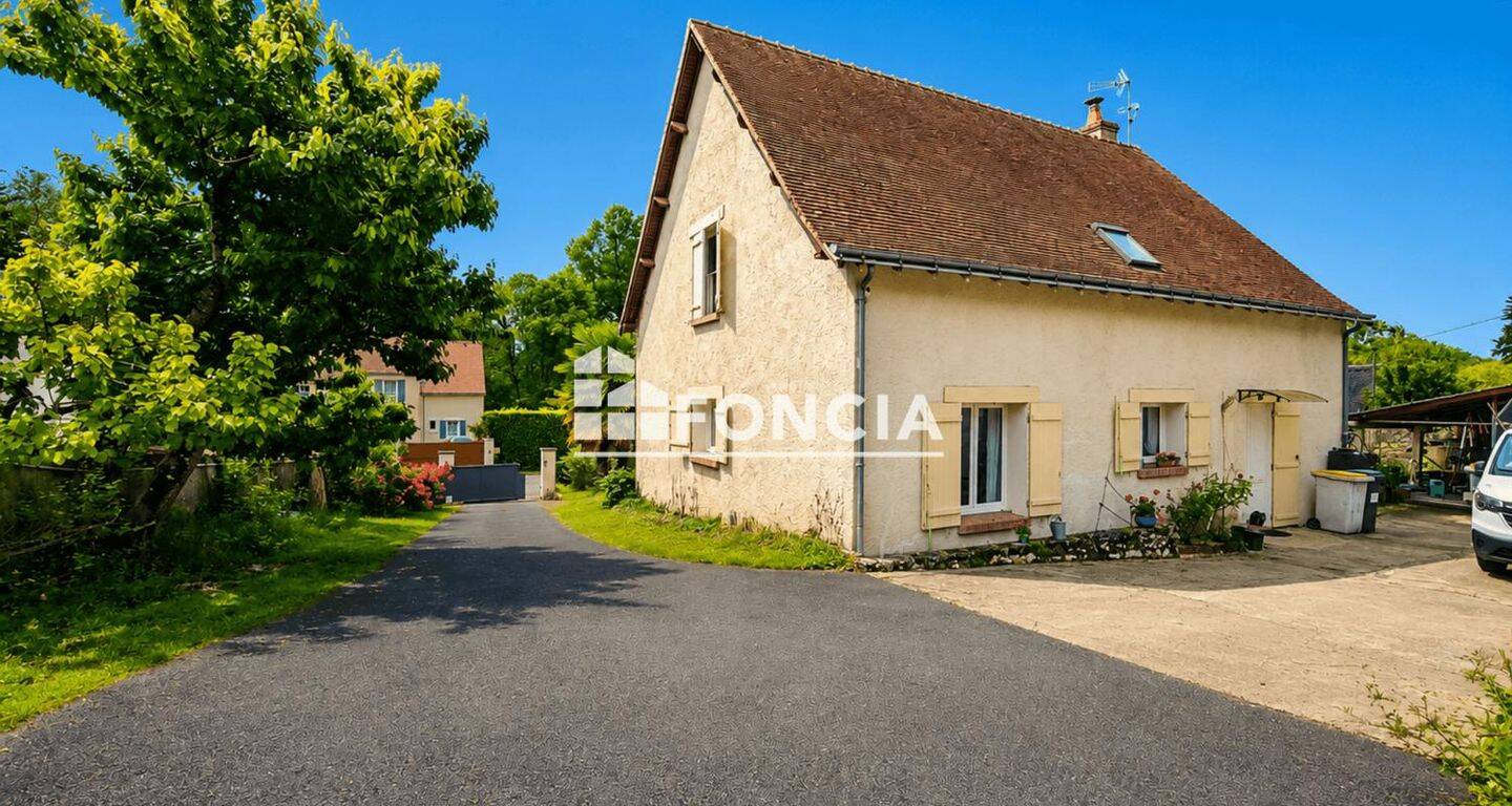 Maison 4 pièces 136 m² · à Nazelles-Négron · 136 m² · 288 500 €