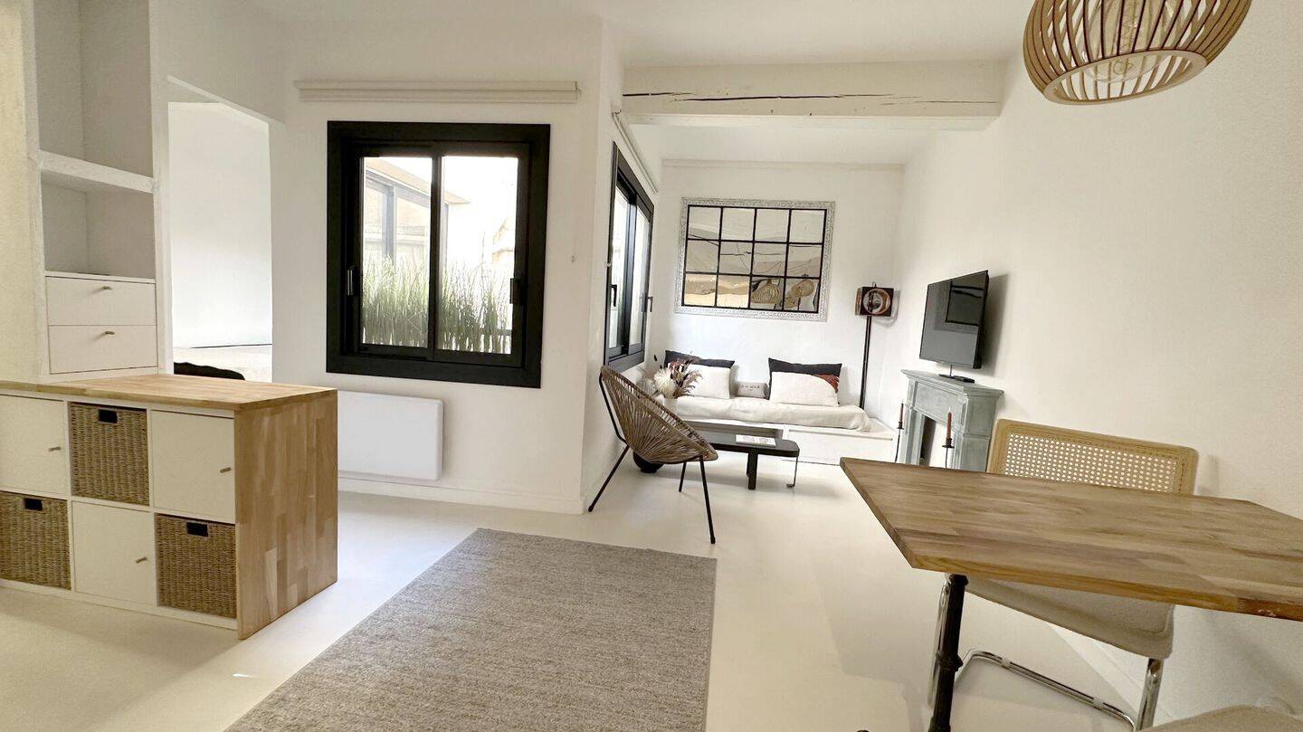 Appartement 2 pièces 34 m² · à Aix-en-Provence · 33,7 m² · 890 €/mois