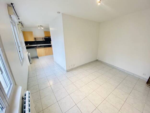 Appartement à louer 458 € 2 pièces 1 chambre 31 m² Étage 2/2 Le Havre 76600