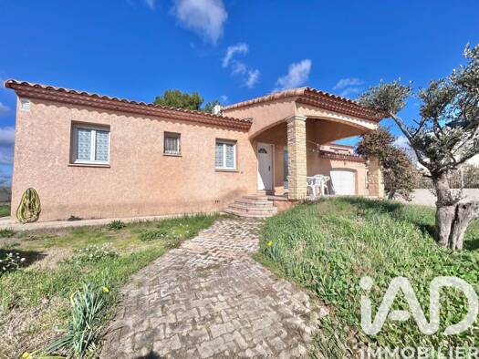 Maison de plain-pied à vendre 338 000 € 4 pièces 3 chambres 98 m² 540 m² de terrain Le Cailar 30740