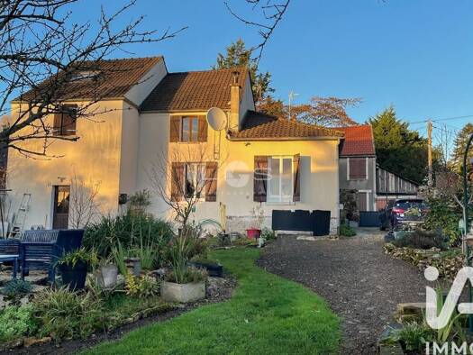 Maison à vendre 269 000 € 7 pièces 5 chambres 137 m² 647 m² de terrain Courtomer 77390