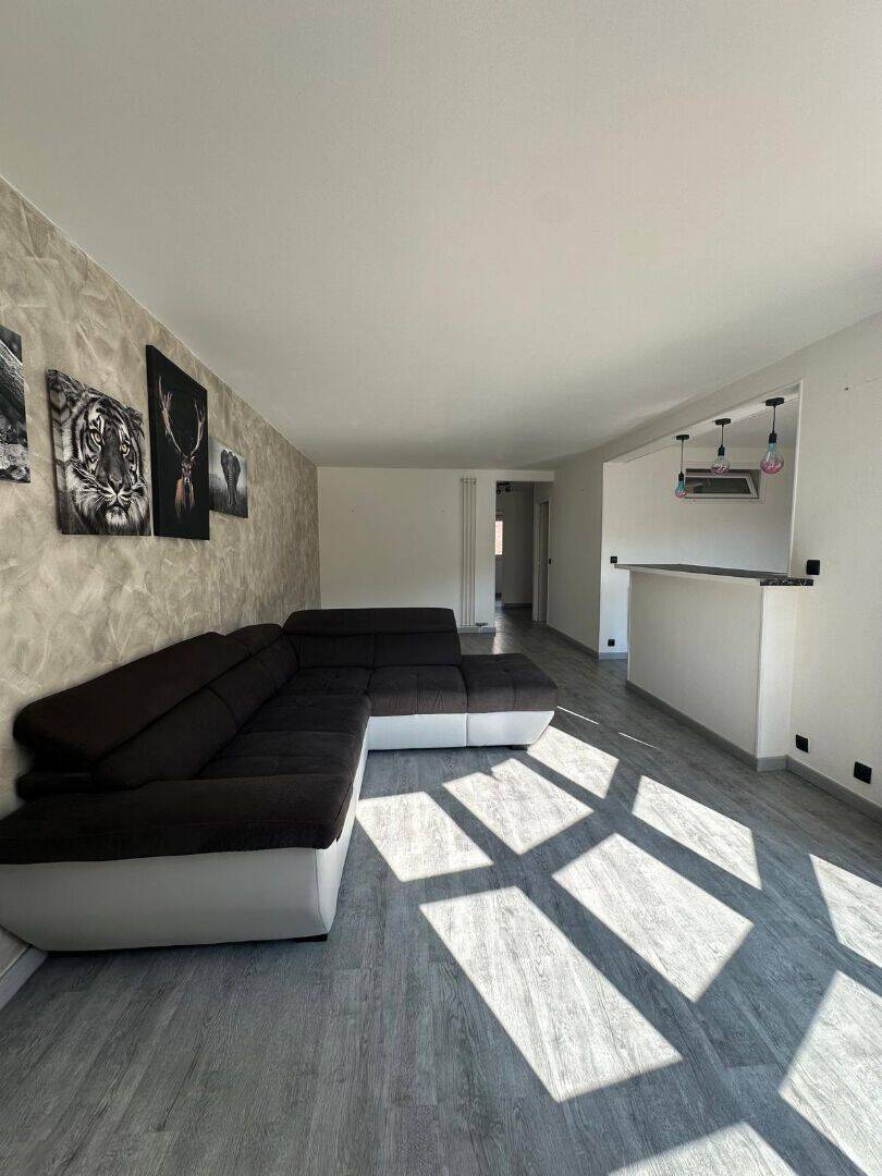 Appartement 3 pièces 72 m² · à Évry-Courcouronnes · 72 m² · 1 100 €