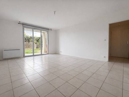 Appartement à vendre 222 000 € 3 pièces 2 chambres 66,4 m² RDC Saint-Simon Toulouse 31100