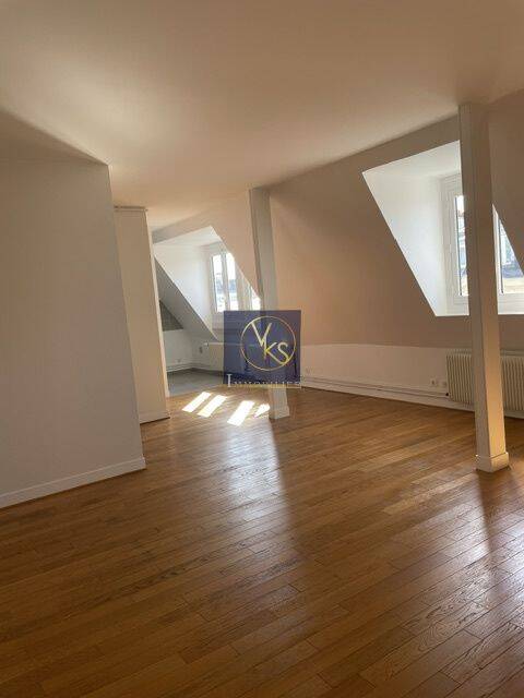 Appartement 2 pièces 49 m² · à Paris 16ème Arrondissement · 49 m² · 1 668 €