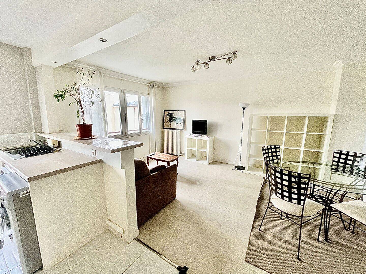 Appartement 3 pièces 55 m² · à Châtillon · 55 m² · 271 000 €