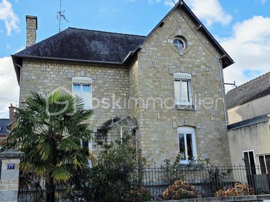 Maison à vendre 268 000 € 7 pièces 3 chambres 170 m² Bonabry-Gare Fougères 35300