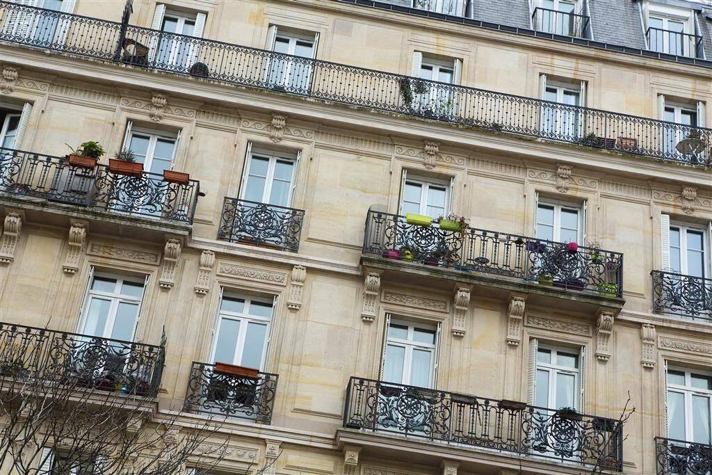 Appartement 3 pièces 66 m² · à Paris 8ème Arrondissement · 66 m² · 2 647 €/mois