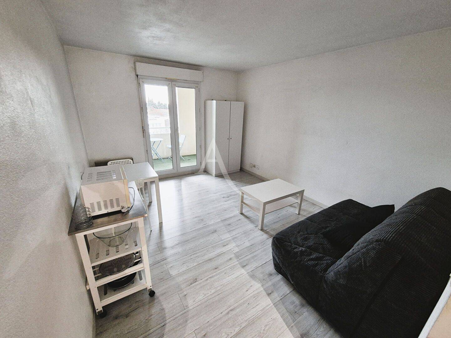Appartement 1 pièce 22 m² · à Nîmes · 22,1 m² · 430 €/mois