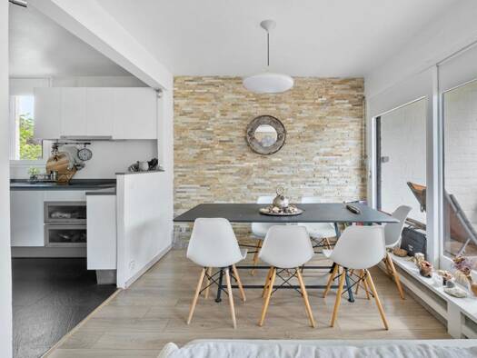 Appartement à vendre 425 000 € 5 pièces 3 chambres 95 m² Étage 1/3 Saint-Germain-en-Laye 78112