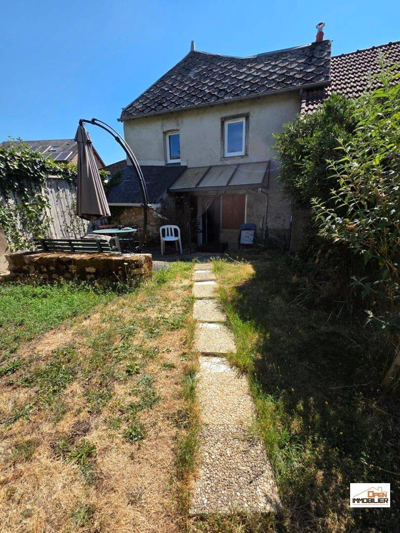 Maison 4 pièces 105 m² · à Arrènes · 105 m² · 64 000 €