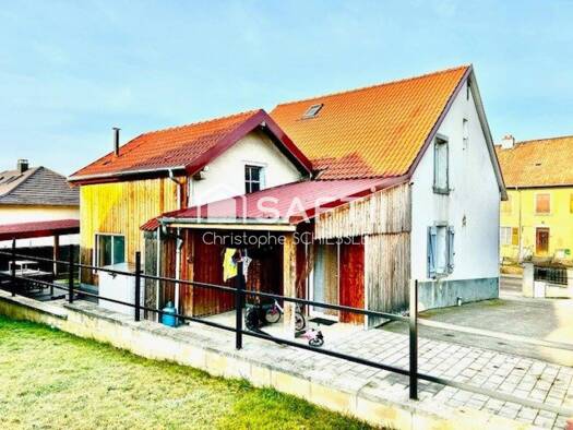 Maison à vendre 210 000 € 5 pièces 3 chambres 119 m² 563 m² de terrain Grandvillars 90600