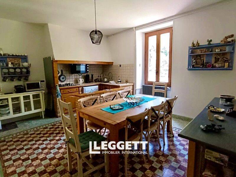 Maison 14 pièces 293 m² · à Robiac-Rochessadoule · 293 m² · 260 000 €