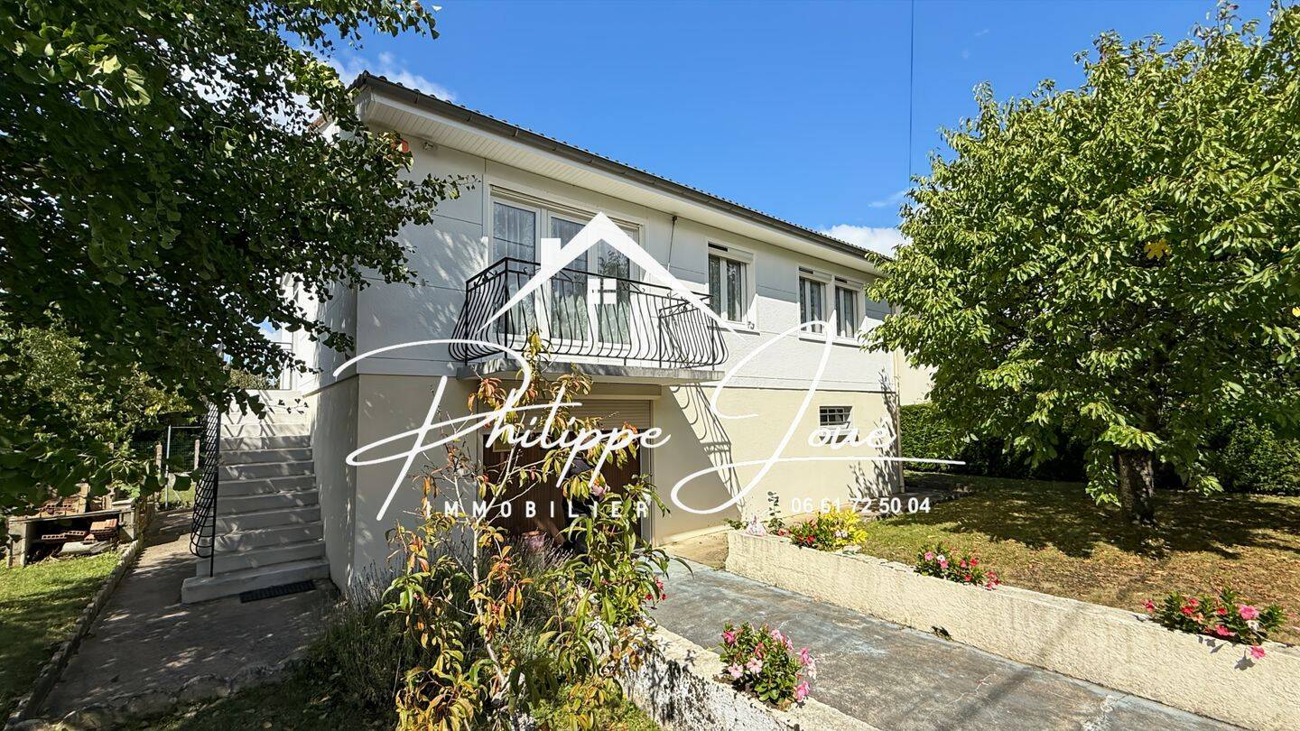 Maison 4 pièces 89 m² · à Villeneuve-l'Archevêque · 89 m² · 99 000 €