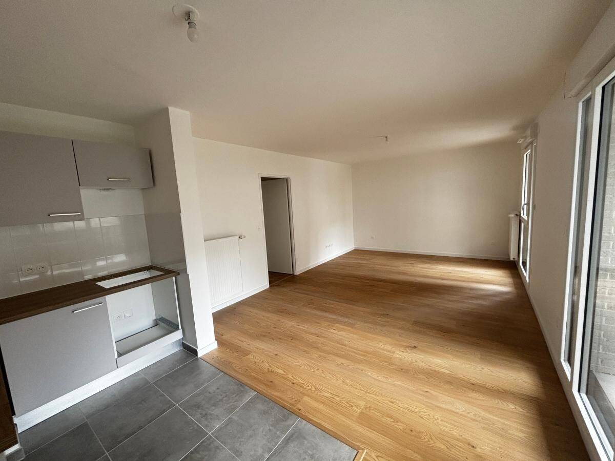 Appartement 4 pièces 78 m² · à Suresnes · 78 m² · 1 873 €/mois