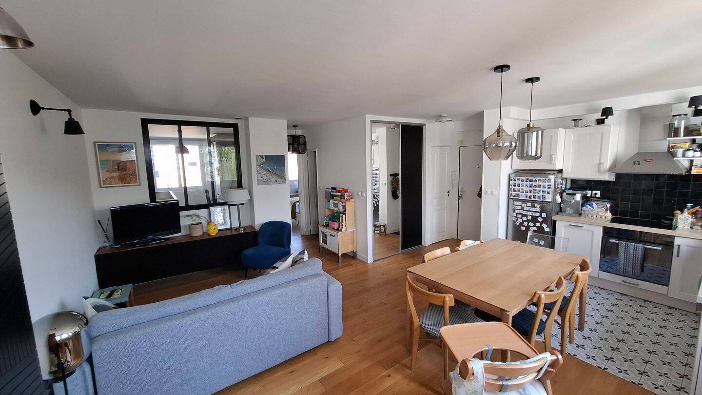 Appartement 3 pièces 56 m² · à Courbevoie · 56 m² · 355 000 €