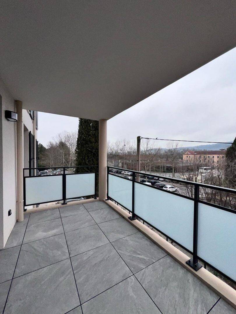 Appartement 3 pièces 70 m² · à Brignoles · 70,2 m² · 860 €/mois