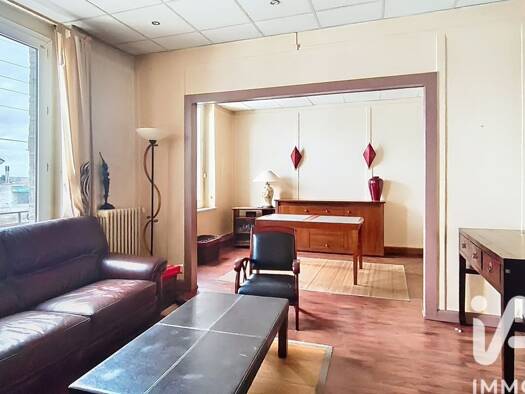 Appartement à vendre 90 000 € 5 pièces 2 chambres 97 m² Étage 1/3 Sous-Prefecture Stainville Casernes Lunéville 54300