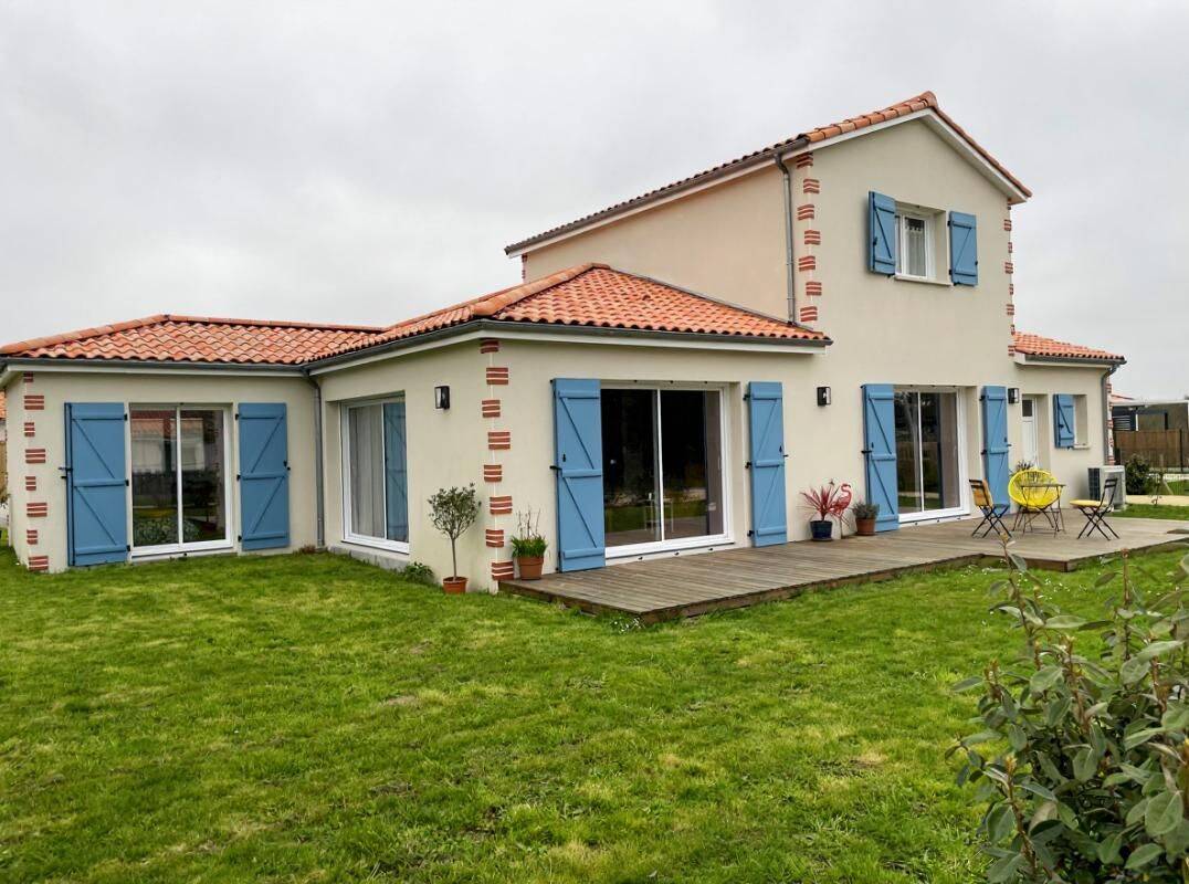 Maison 4 pièces 120 m² · à Préfailles · 120 m² · 673 400 €