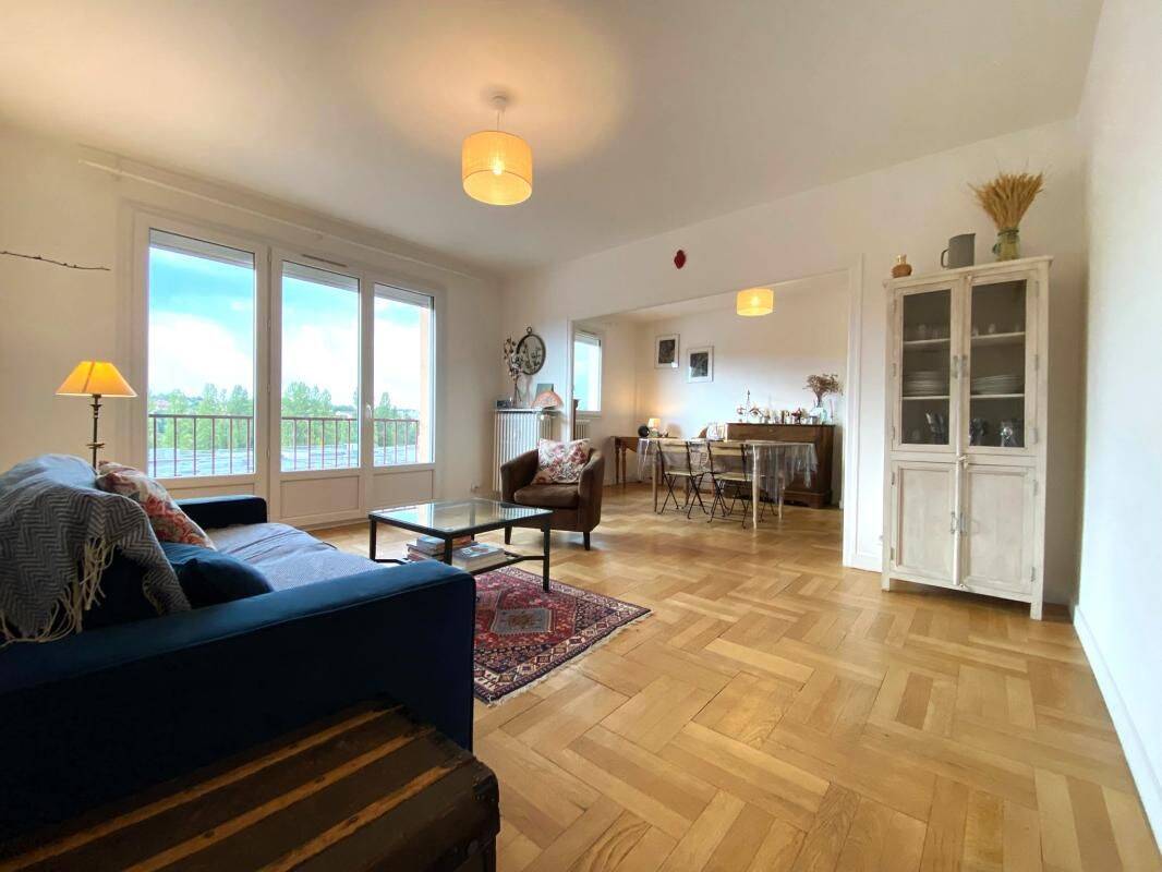 5 pièces 108 m² · à Limoges · 108 m² · 900 €