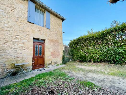 Maison à louer 550 € 2 pièces 1 chambre 35 m² disponible dès maintenant Saint-Maixant 33490