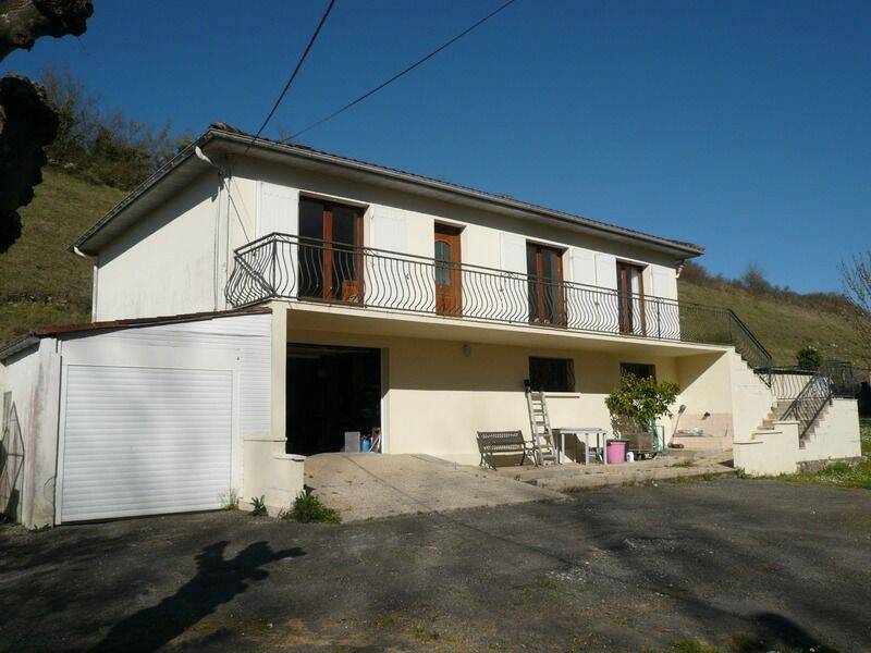 Maison 4 pièces 87 m² · à Saint-Laurent-de-Cognac · 87 m² · 131 400 €