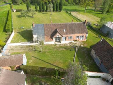 Mas à vendre 278 000 € 9 pièces 5 chambres 227 m² 17 000 m² de terrain Coullons 45720