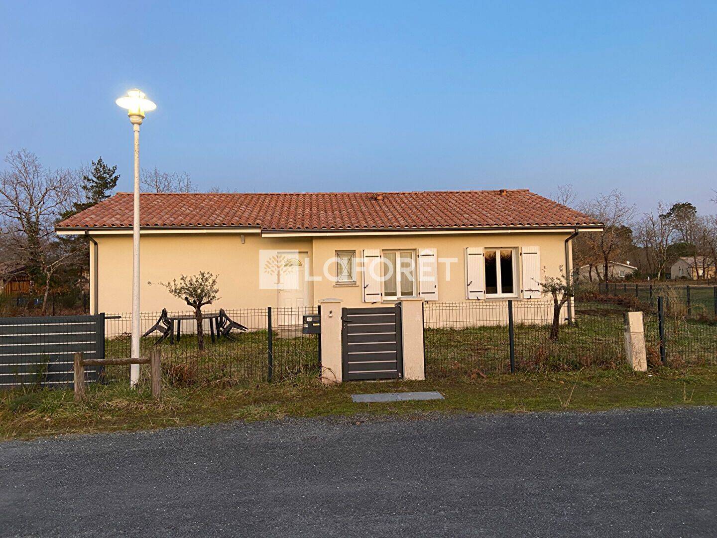 Maison 4 pièces 101 m² · à Captieux · 100,7 m² · 860 €/mois