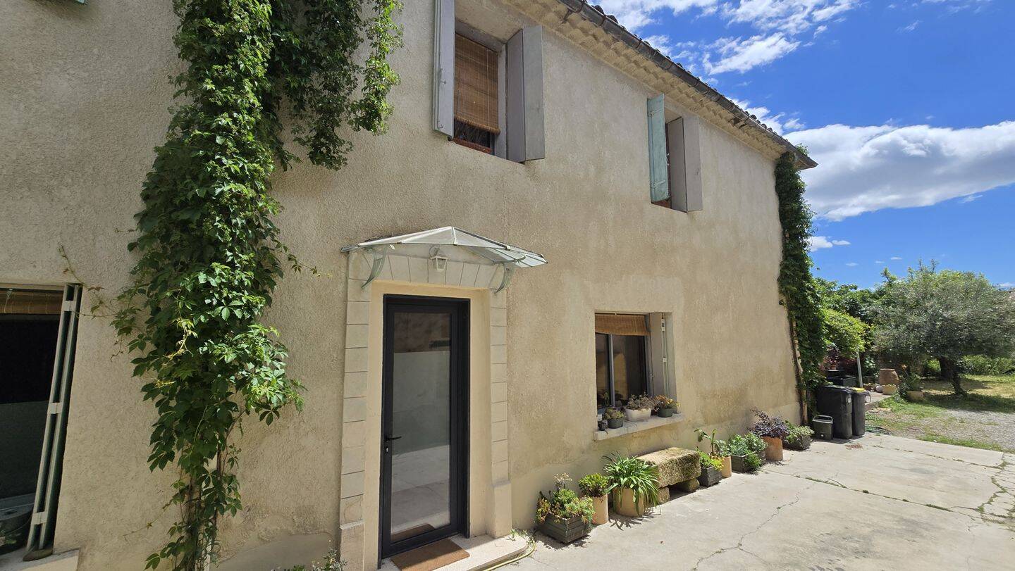 Maison 6 pièces 195 m² · à Caveirac · 194,6 m² · 390 000 €