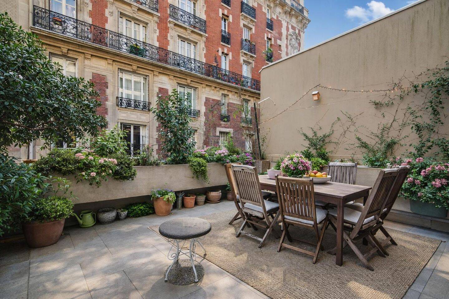 Appartement 2 pièces 50 m² · à Paris 18ème Arrondissement · 50 m² · 498 000 €