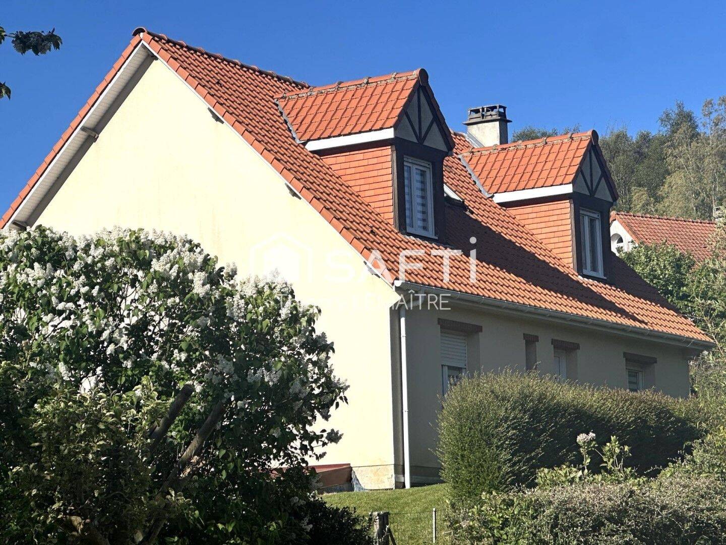 Maison 6 pièces 117 m² · à Hervelinghen · 117 m² · 378 000 €