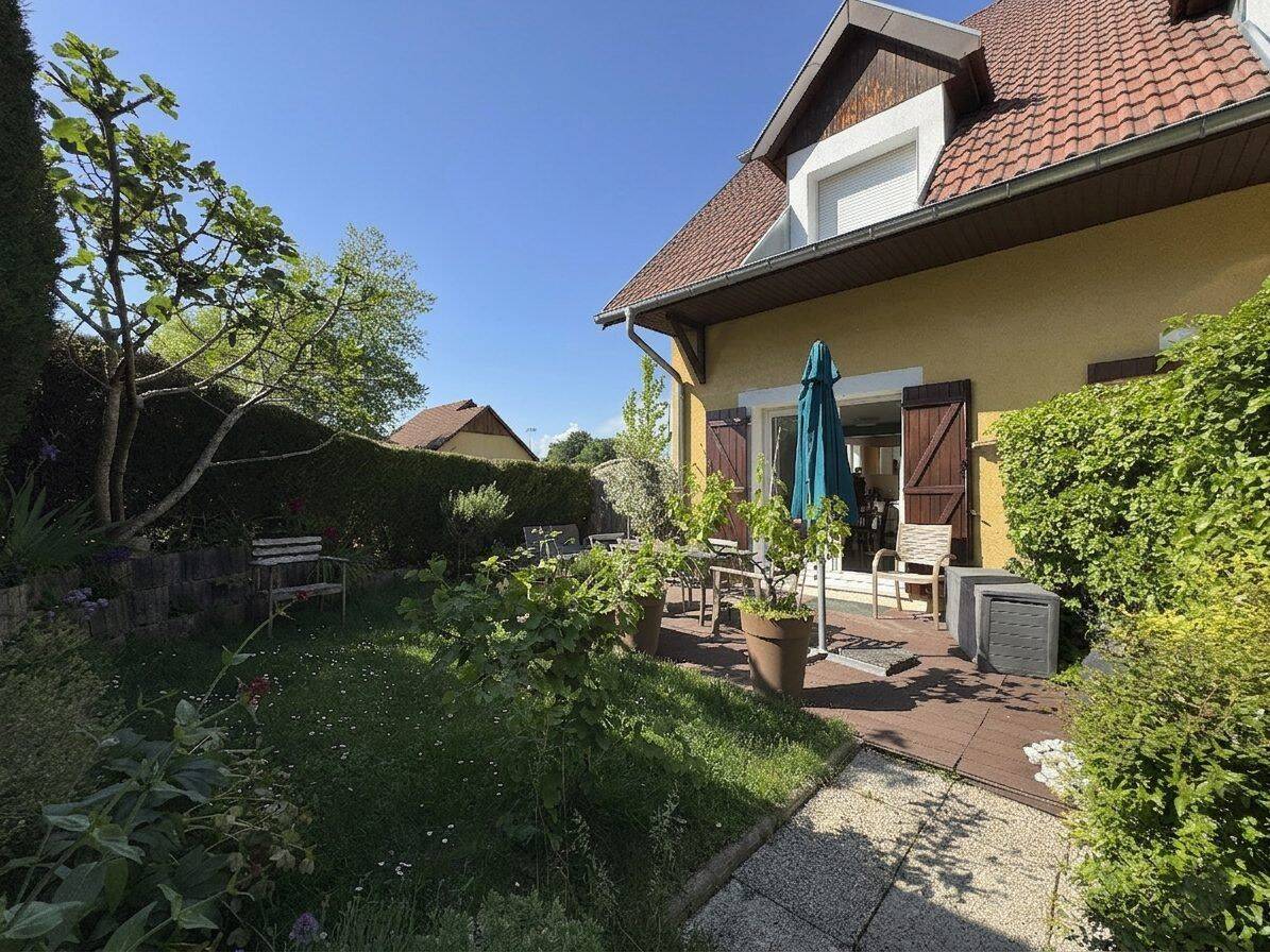 Appartement 3 pièces 64 m² · à Annecy · 63,8 m² · 380 000 €