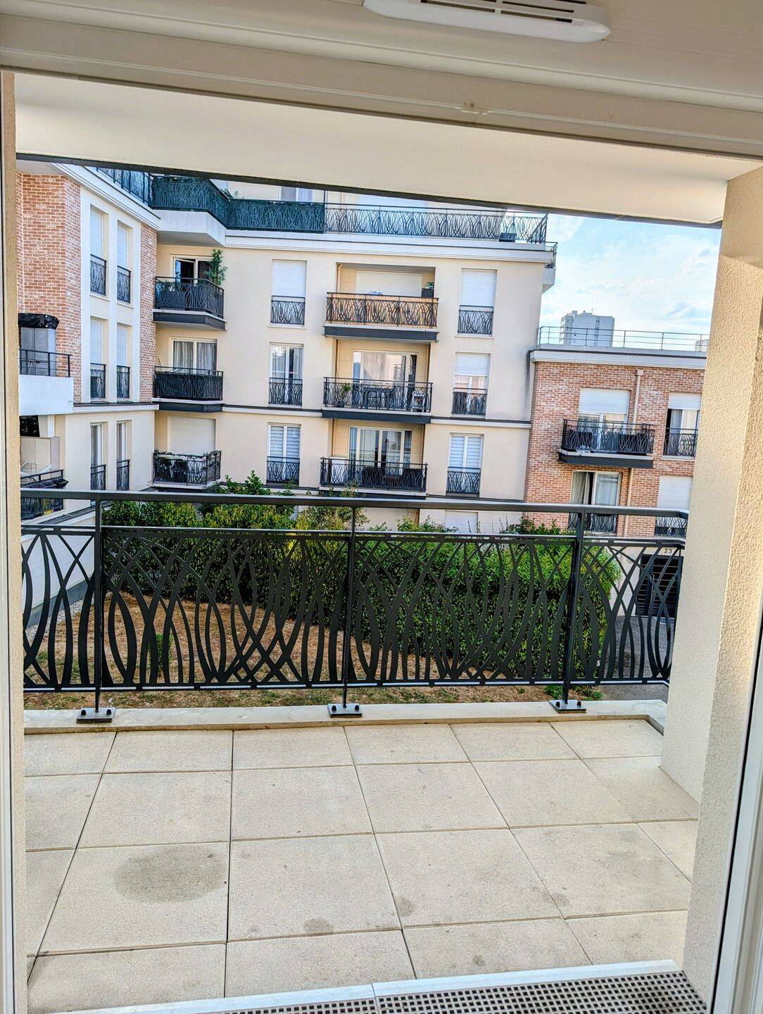 Appartement 2 pièces 38 m² · à Saint-Gratien · 38 m² · 950 €