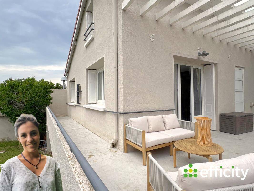 Maison 5 pièces 117 m² · à Andrézieux-Bouthéon · 117 m² · 385 000 €