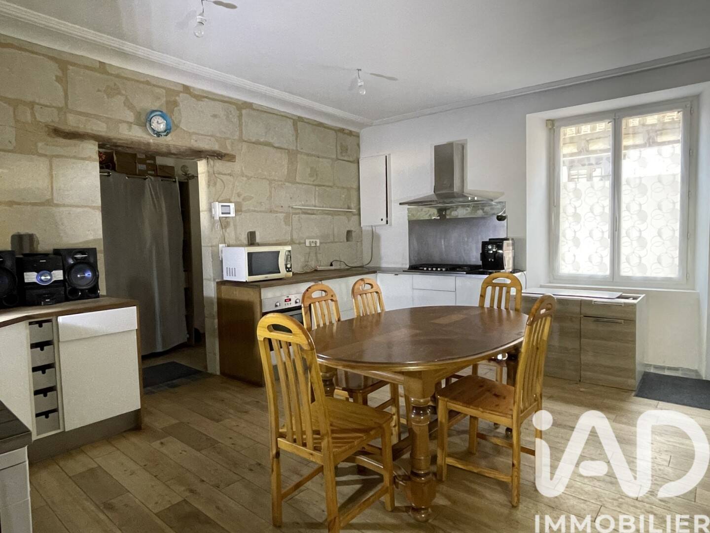 Maison 4 pièces 114 m² · à Neuillé-Pont-Pierre · 114 m² · 218 000 €